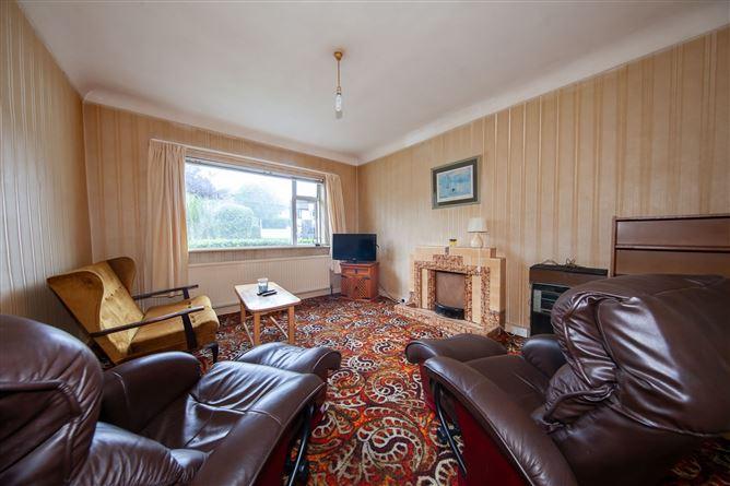 34 Wilson Road, Mount Merrion, Blackrock, Dublin, historical listing image 3