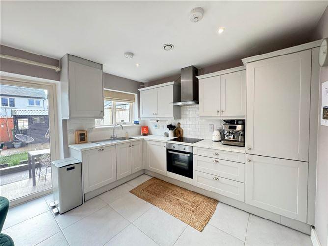 27 Dundoogan, Dundalk, County Louth, historical listing image 4