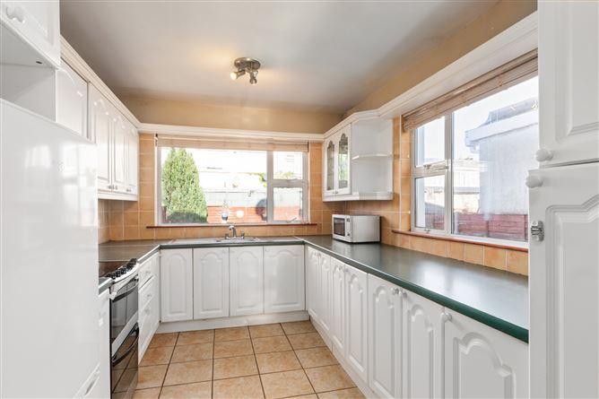 11, Alderwood Close, Dublin 24, historical listing image 5