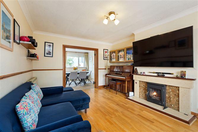7 River Forest, Leixlip, Co. Kildare, historical listing image 2