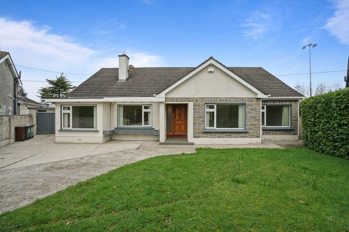 26 Cluny Grove, Killiney, County Dublin, historical listing image 1