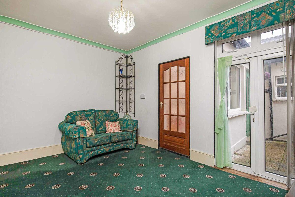 12 Rutland Place North, NCR D01 R5C6, Dublin 1, historical listing image 4