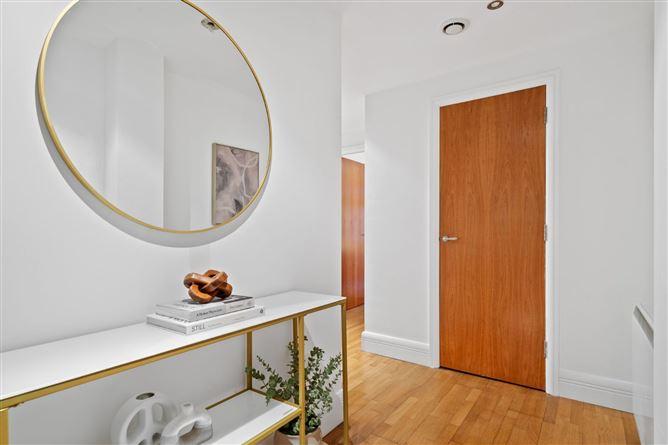 55 Adelaide Square, Adelaide Square, Whitefriars Street, Dublin, historical listing image 3