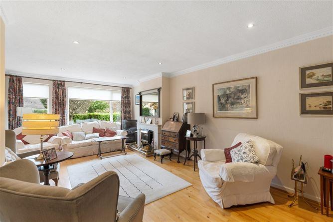 2, The Park, Glen, Dublin 18, historical listing image 4
