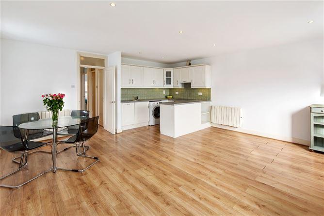 Apartment 13, Strand Street, Fisherman, Dublin 4, historical listing image 2