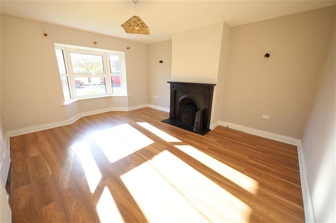 11 Heatherfield, Carrigaline, Cork, historical listing image 3