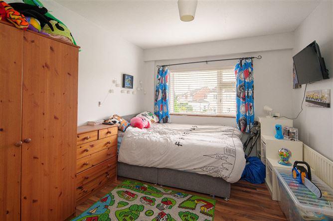 156 Greenacres, Dundalk, Co. Louth, historical listing image 6