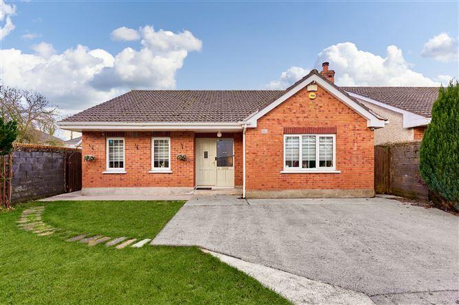 11 Hazelwood, Ballivor, Meath, historical listing image 1