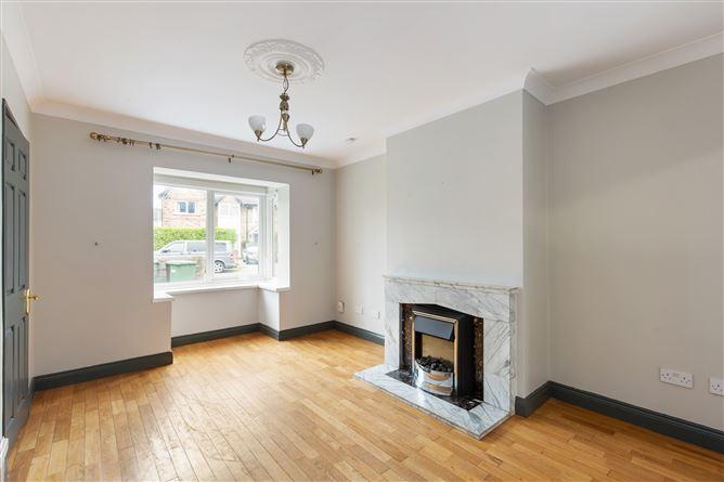79 Roebuck Castle, Clonskeagh, Dublin 14, historical listing image 3