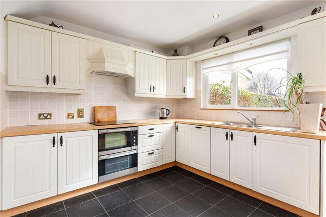 29, Glenview Drive, Dublin 24, historical listing image 4