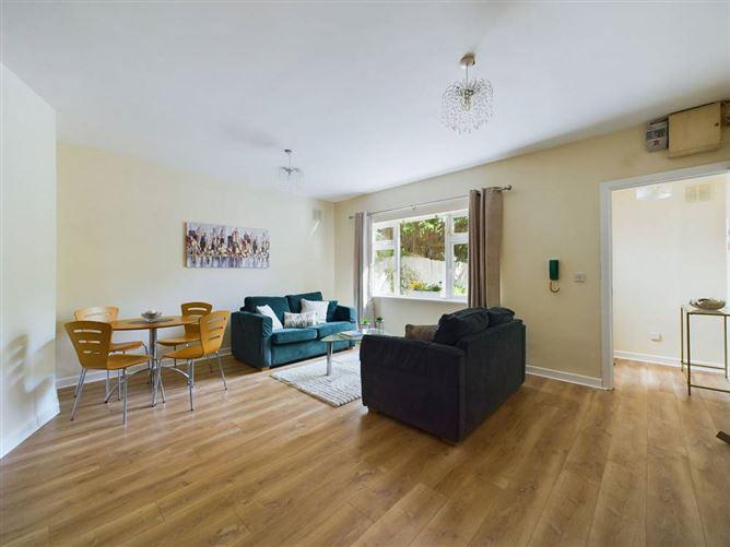 10 Bellair Close, Bellair Estate, Ballinlough, Cork, historical listing image 3