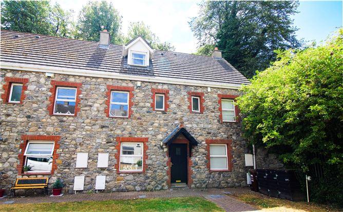 2 Homeville Court, Knocklyon, Dublin 16, historical listing image 2