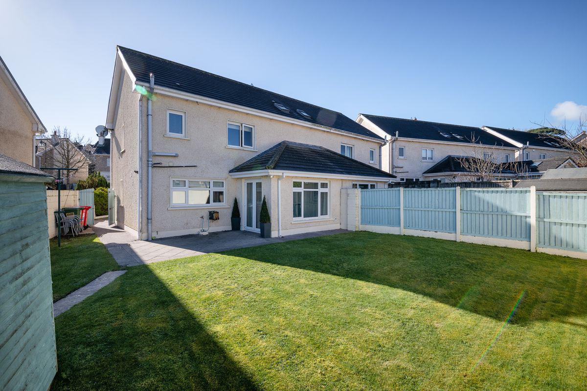 46 Clarkes Wood, Mount Oval Village, Rochestown, Co. Cork, T12DEA8, historical listing image 6