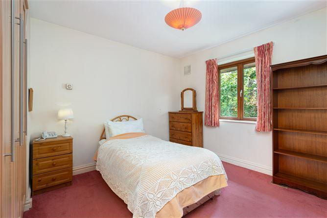 22 Beechfield Haven, Shankill, Dublin 18, historical listing image 6