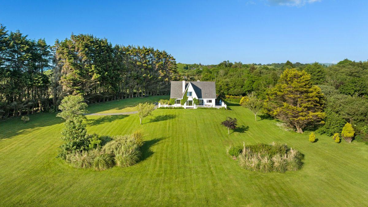 The Moorings, Bantry, Co. Cork, Bantry, Co. Cork, P75XE97, historical listing image 3