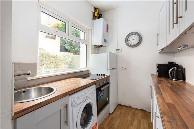 16 Temple Cottages, Broadstone, Dublin 7, historical listing image 5
