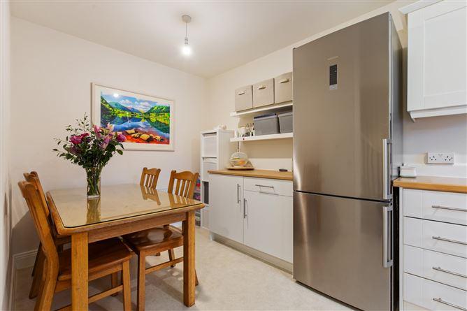 15, Hunters Hill, Dublin 24, historical listing image 6