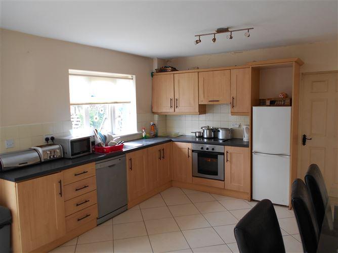 89 Shannon Park, Edgeworthstown, Longford, historical listing image 6
