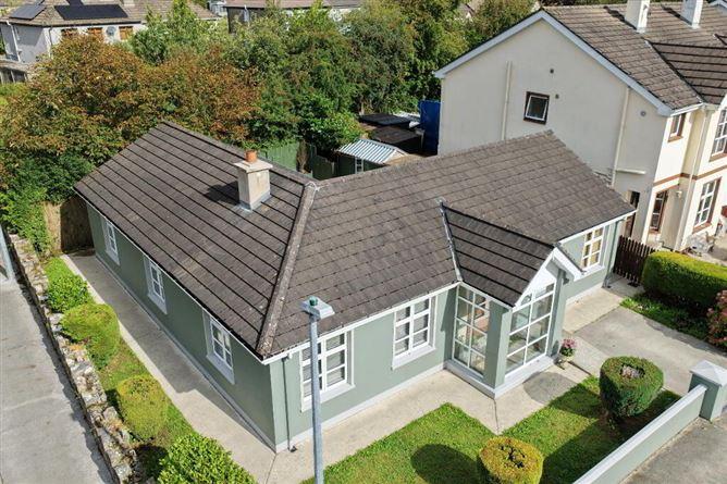 1 Mount Temple, Summerhill, Carrick-On-Shannon, Leitrim, historical listing image 3