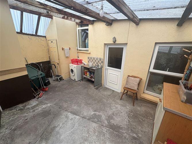 46 Main Street, Macroom, Cork, historical listing image 4