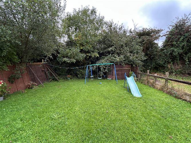 13, Boru Court, Co. Mayo, historical listing image 2