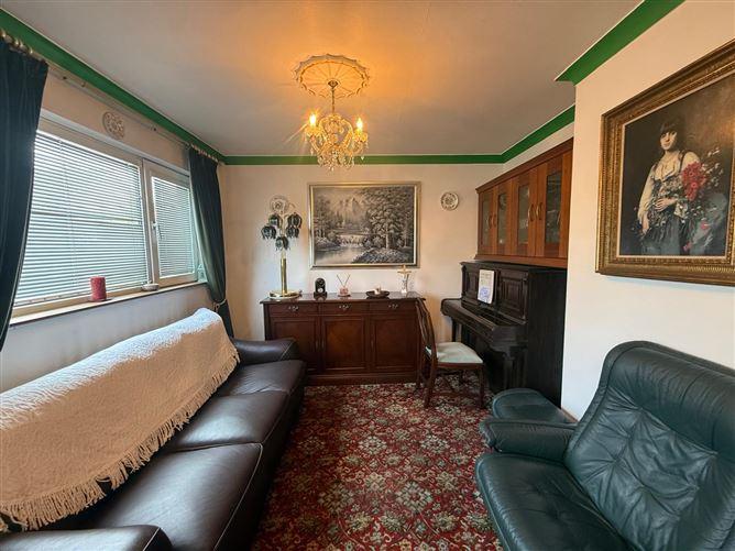 17, Calderwood Court, Dublin 4, historical listing image 4