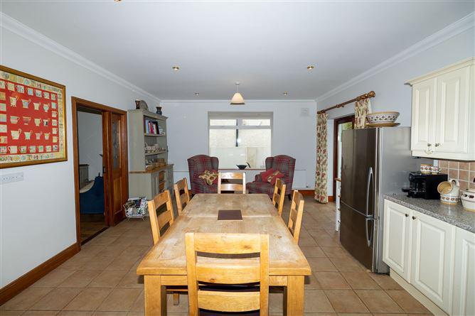 6 Chestnut Hill, Naas, Kildare, historical listing image 6