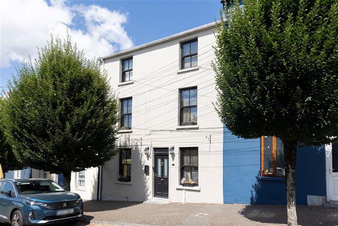 17 Bishop Street, Cobh, Cork, historical listing image 1