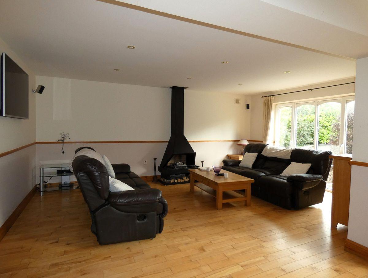 10 Rockmount Grove, Ennis, Co. Clare, V95R8D6, historical listing image 6