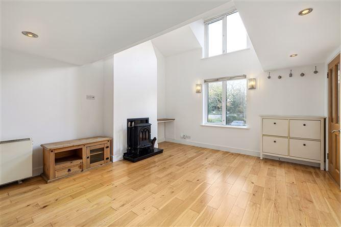 11, The Sweepstakes Merrion Road, Dublin 4, historical listing image 2