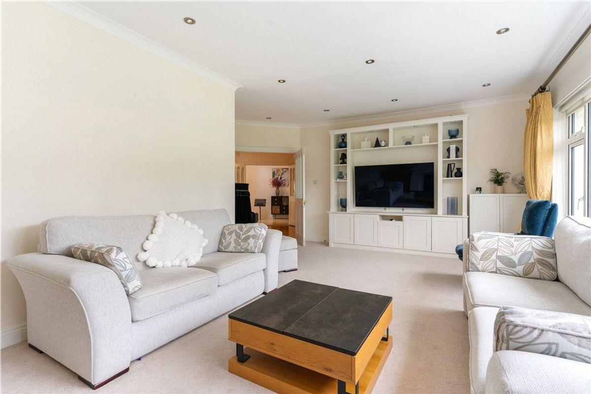 San Quirico 8 The Coppins Brighton Road Foxrock Dublin 18, Foxrock, Dublin 18, D18W1C0, historical listing image 5
