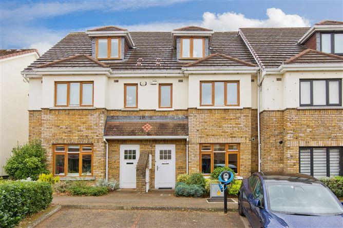 18 Stocking Wood Walk, Stocking Avenue, Rathfarnham, Dublin 16, historical listing image 1