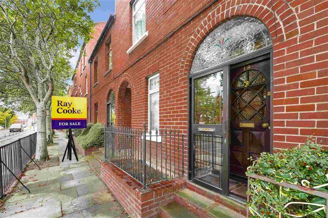 18 Lower Clanbrassil Street, Dublin 8, historical listing image 3