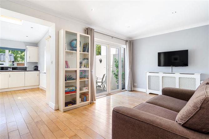 23 Sutton Downs, Sutton, Dublin 13, historical listing image 6