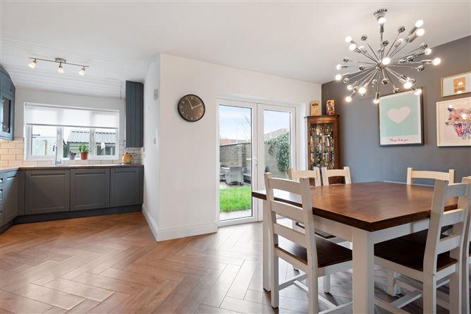 2, Fforster Lawn, Co. Dublin, historical listing image 5