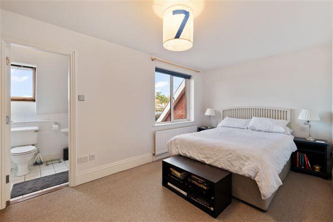 16, Douglas Close, Co. Cork, historical listing image 5