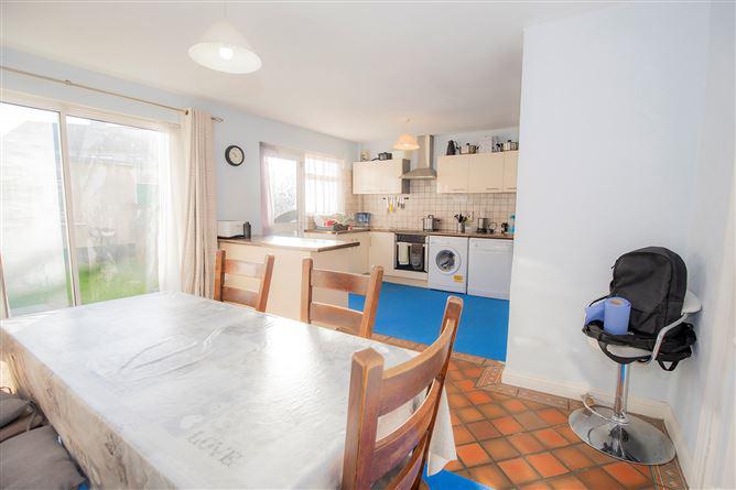 54 Montrose Grove, Artane, Artane, Dublin 5, D05CK09, historical listing image 4