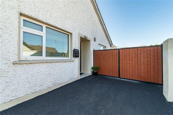 4 St Conleth's Avenue Naas Road, Newbridge , Newbridge, Kildare, historical listing image 4
