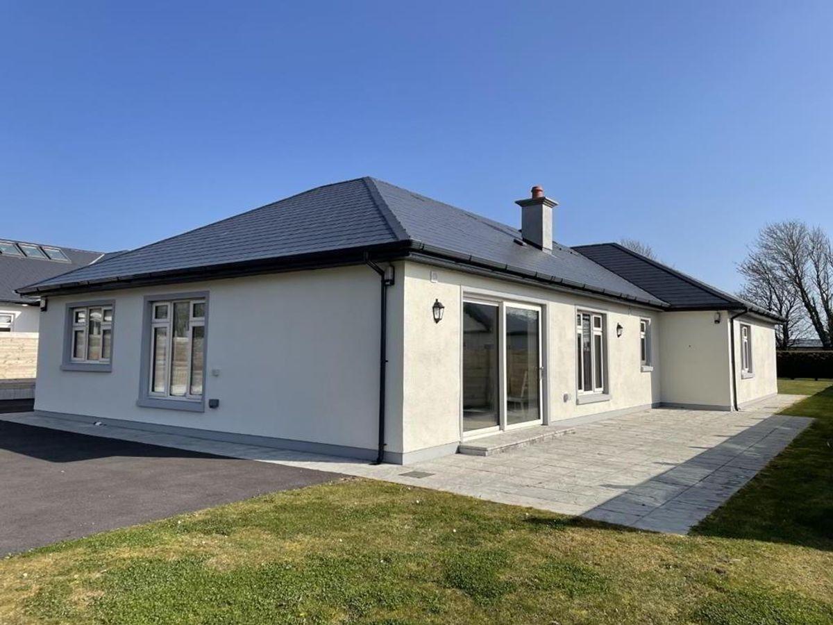 4 Kilgrovan, Clonea, Dungarvan, Co. Waterford, X35DC94, historical listing image 2