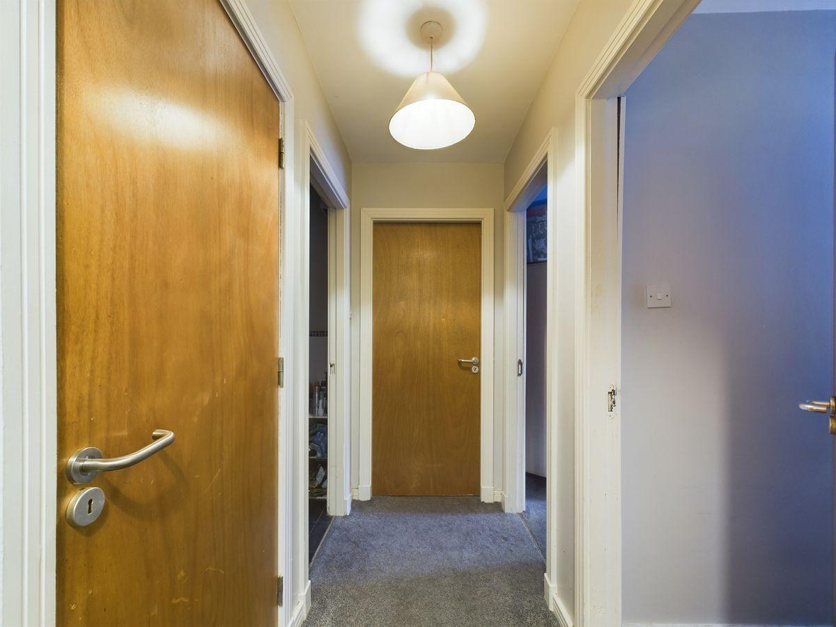 33 Clanwilliam Court, Waterford City, Co. Waterford, X91NY57, historical listing image 2