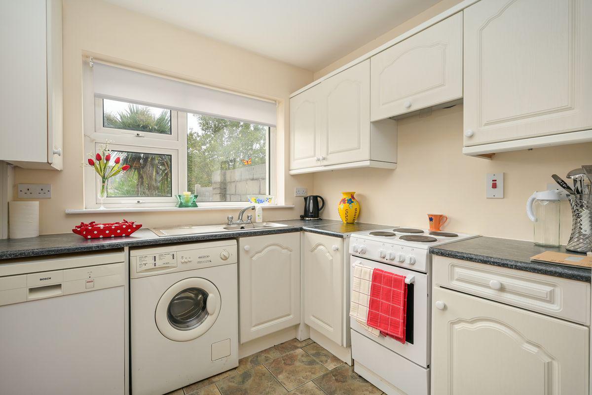 5 Marwood Close, Riverstown, Glanmire, Co. Cork, historical listing image 4