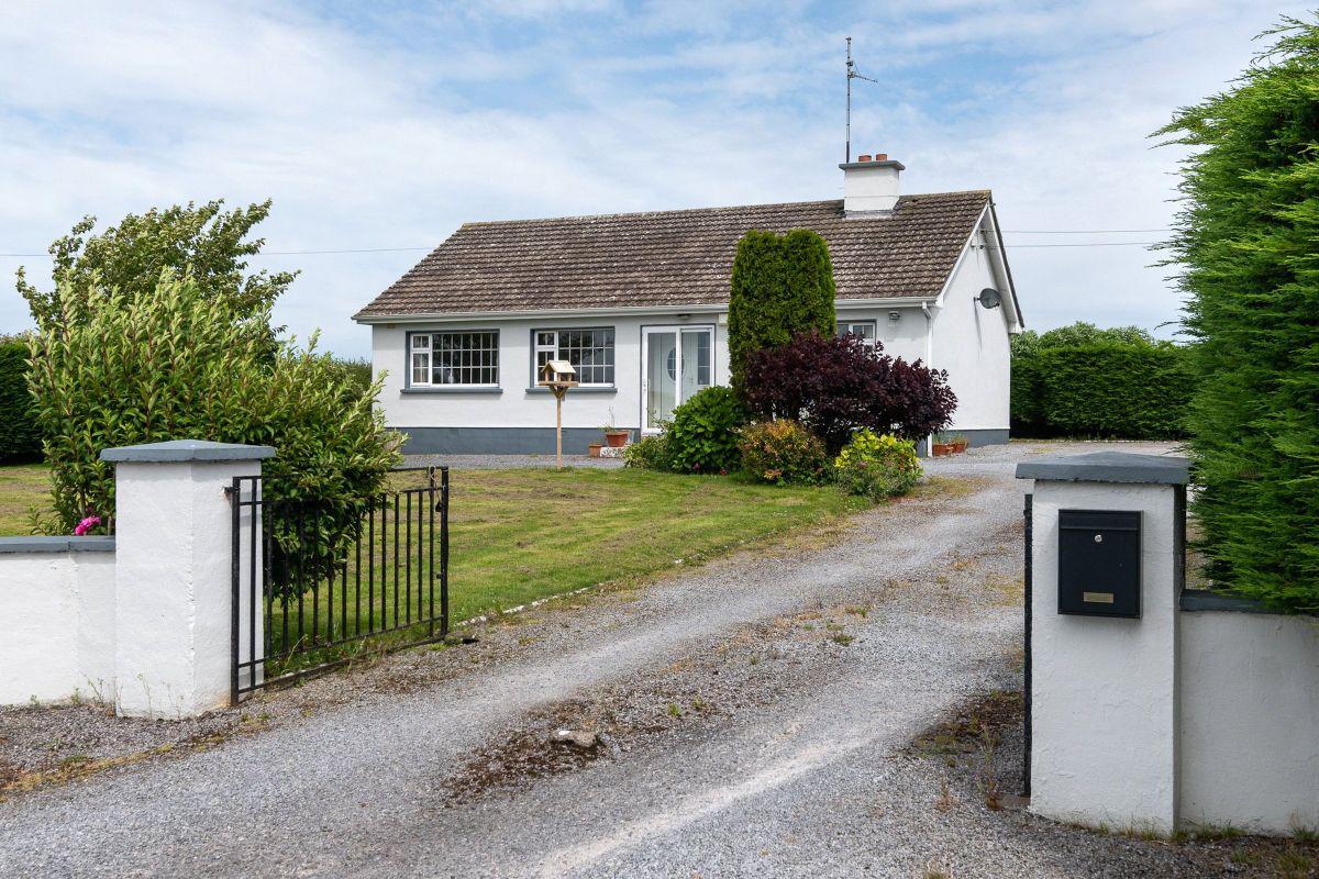 Curraghboy, Athlone, Co. Roscommon, historical listing image 1
