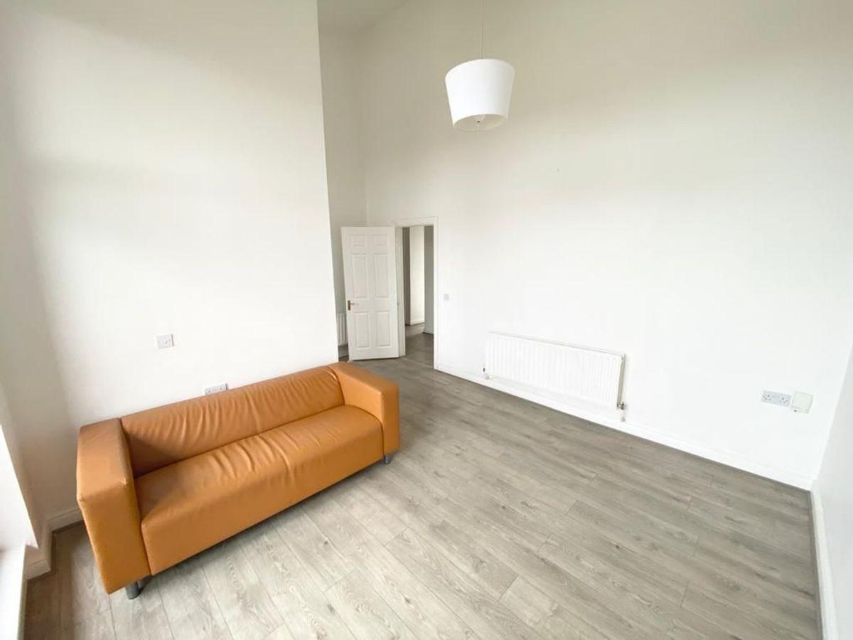 15 Gateway View, Dublin 11, Ballymun, Dublin 11, D11C427, historical listing image 1