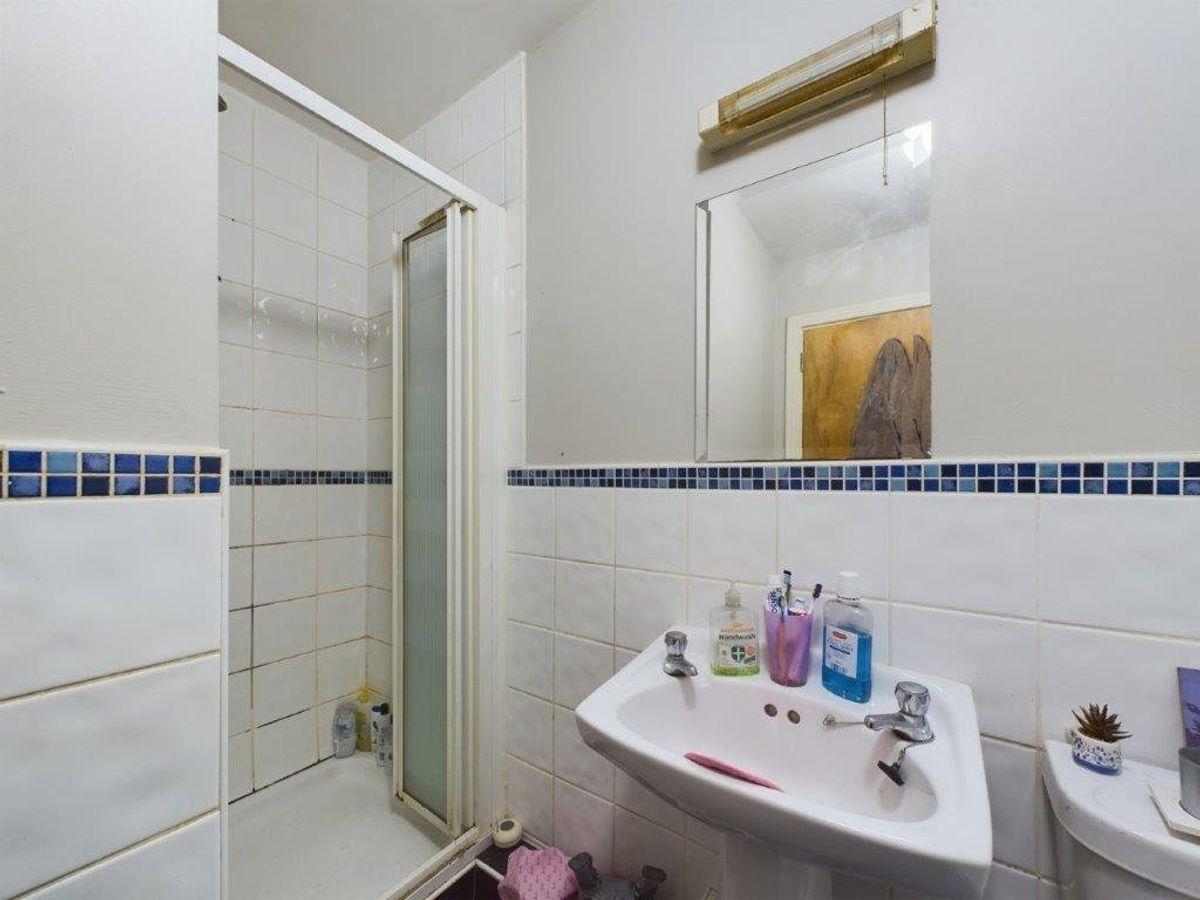 33 Clanwilliam Court, Waterford City, Co. Waterford, X91NY57, historical listing image 5