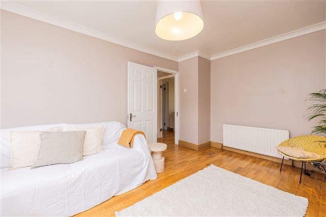 103, Nutgrove Avenue, Dublin 14, historical listing image 5
