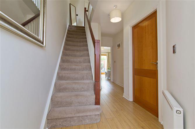 18 Stocking Wood Walk, Stocking Avenue, Rathfarnham, Dublin 16, historical listing image 2