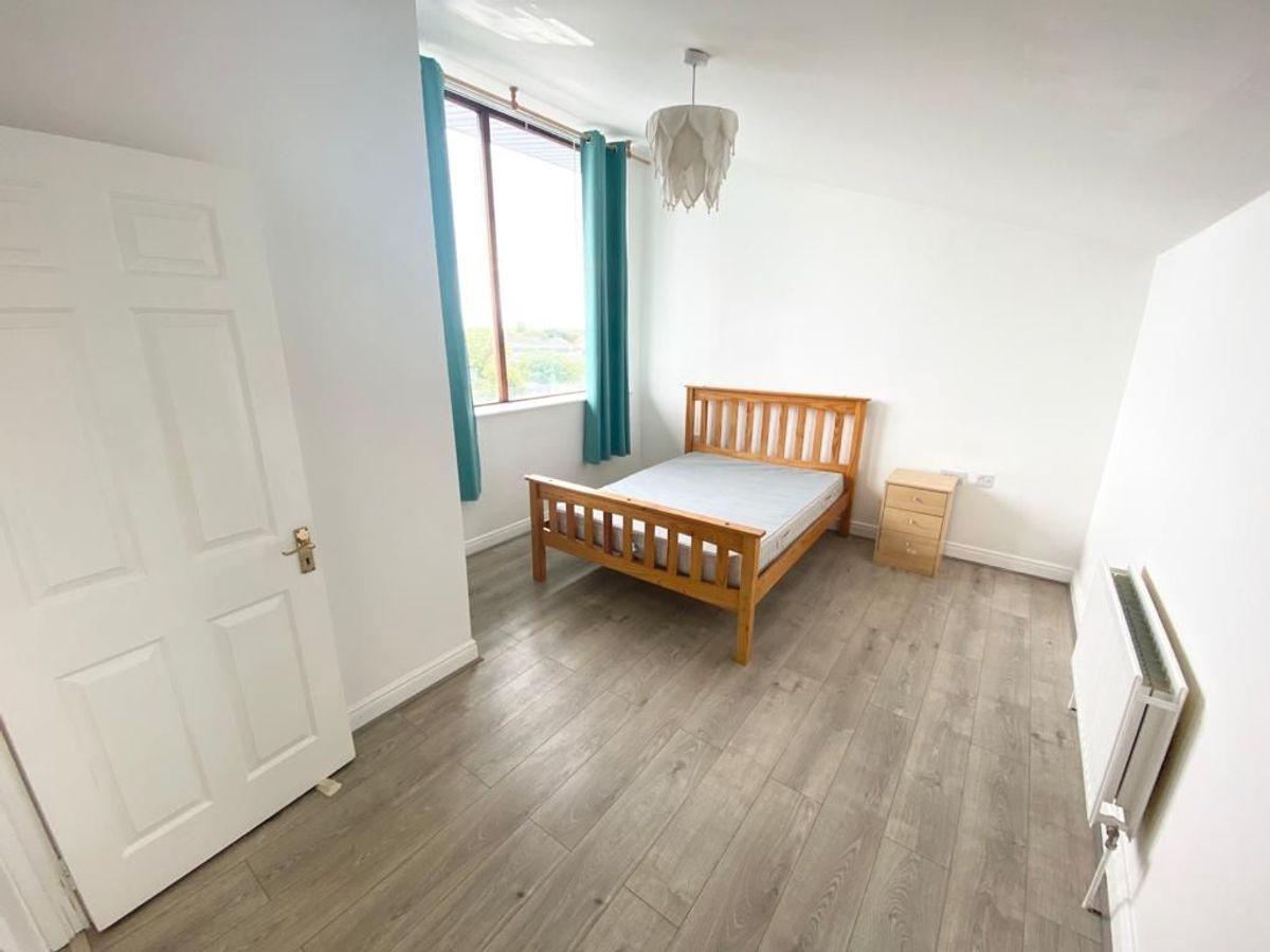 15 Gateway View, Dublin 11, Ballymun, Dublin 11, D11C427, historical listing image 5