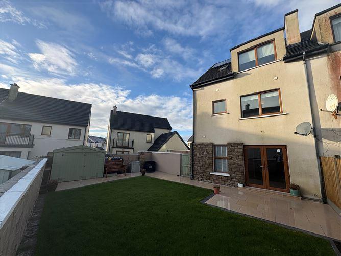 9 Oakridge, Meadowlands, Macroom, Cork, historical listing image 5