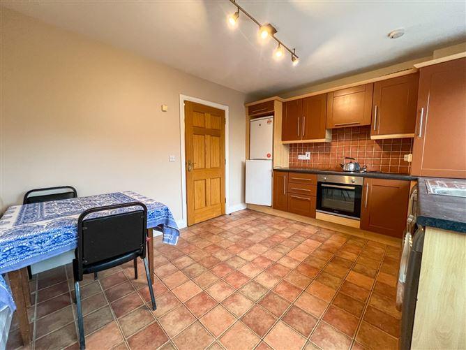 85 An Fiodan, Doughiska, Galway, historical listing image 6