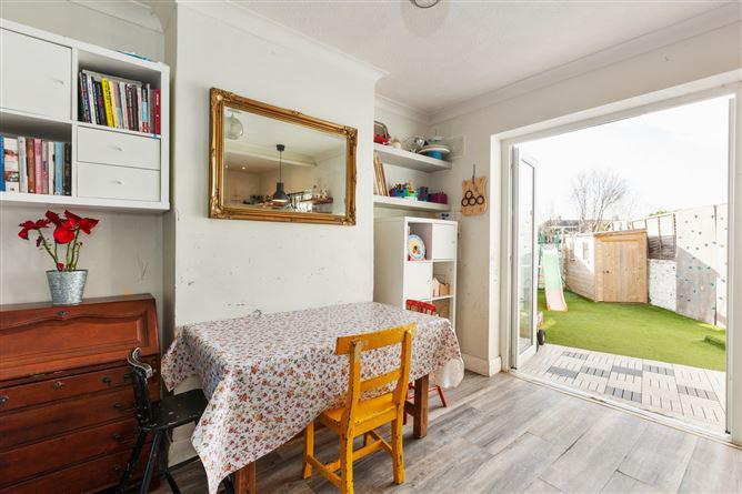 7 Craigford Drive, Killester, Killester, Dublin 5, D05Y4N2, historical listing image 4